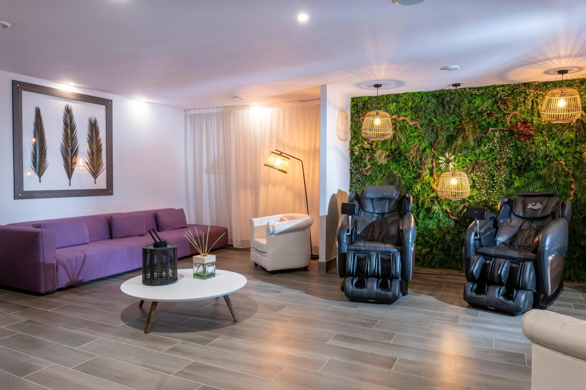 Hotel Kastel - Relais Thalasso & Spa เบโนเดต ภายนอก รูปภาพ