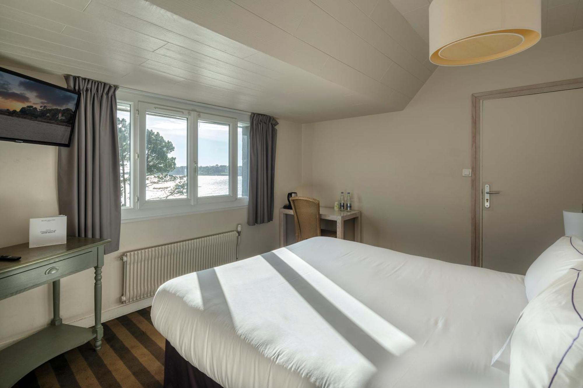 Hotel Kastel - Relais Thalasso & Spa เบโนเดต ภายนอก รูปภาพ